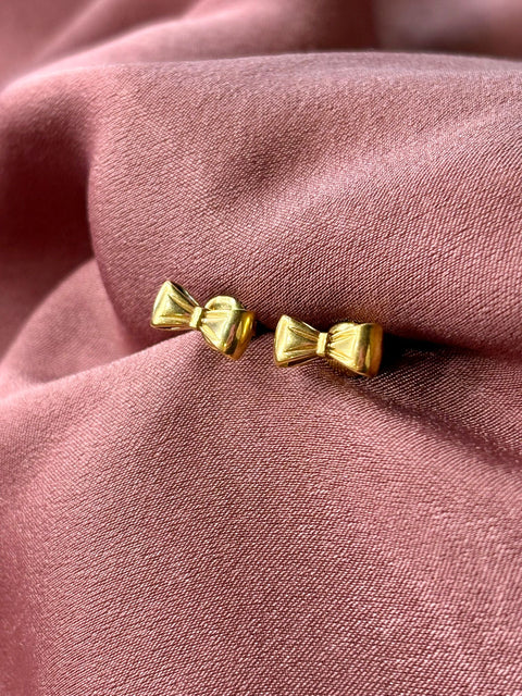 Ernest & Kelly Mini Bow Earrings