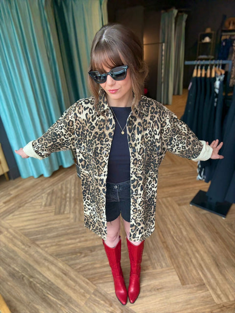 Brunette The Label Leopard Shania