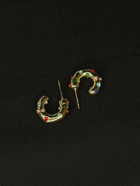 Ernest & Kelly Multi C-Hoop Earrings