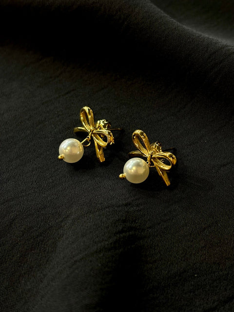 Ernest & Kelly Pearl Bow Earrings