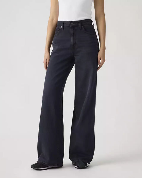 Levi’s Cinch Lightweight Wide Leg Jeans