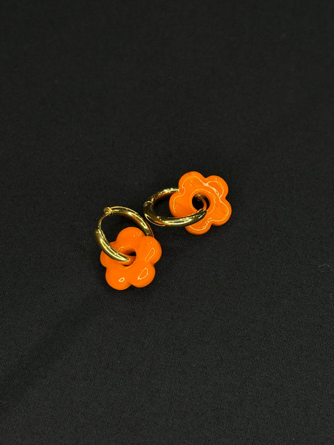 Ernest & Kelly Small Floral Hoop Earrings- 4 Colours