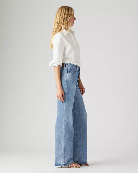 Levi’s Ribcage Wide Leg Jeans