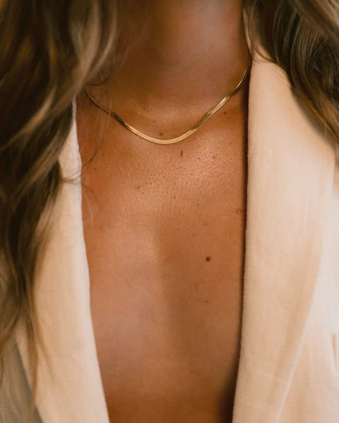 Lavender & Grace Spencer Herringbone Chain