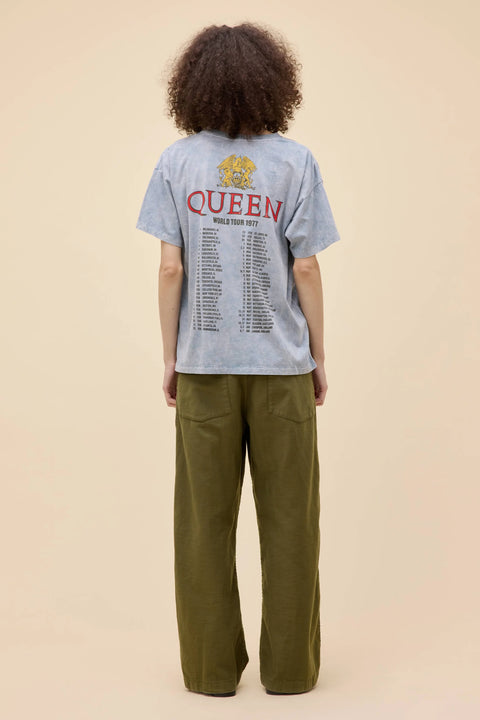 Daydreamer Queen World Tour 1977 Merch Tee