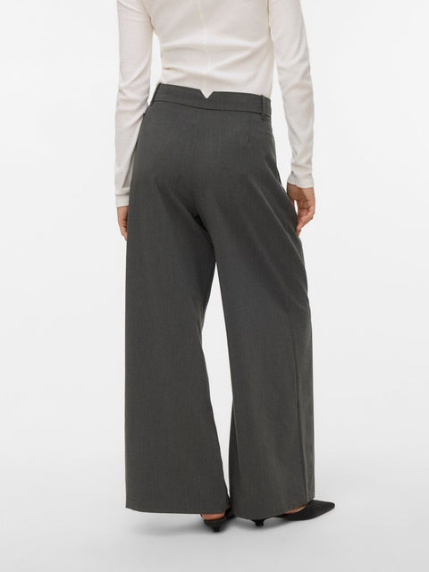 Vero Moda Stella Wide Pleat Pants - 2 Colours, 2 Lenghts