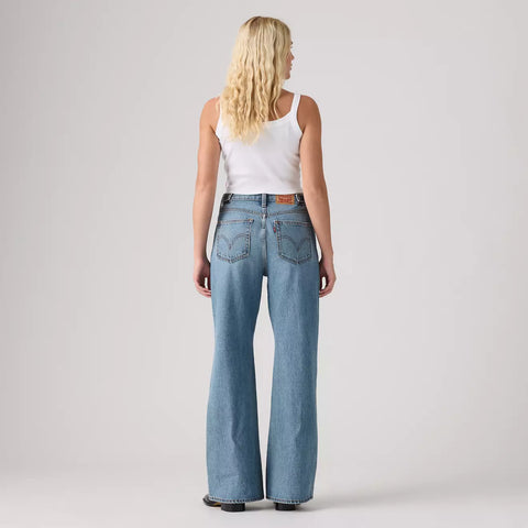 Levi's Cinch Flare
