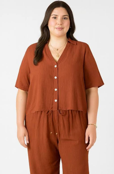 Dex Amber Short Sleeve Blouse-Extended Sizes