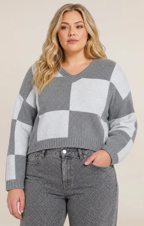 Dex Clara Colourblock Sweater - Extended Sizes